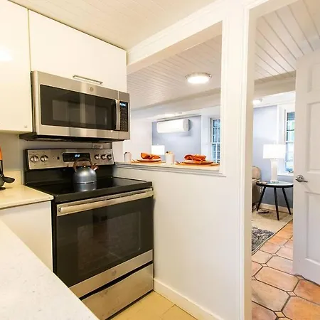 Condo With Wading Pool Dog Welcome Provincetown Exterior photo